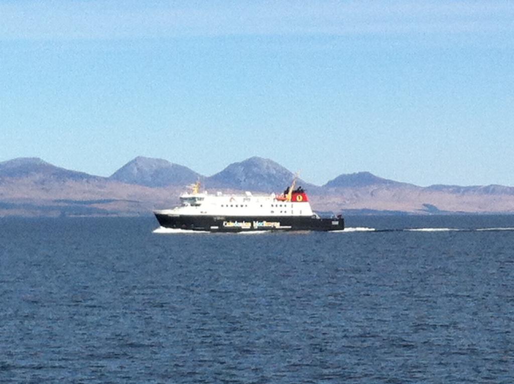 Отель An Cuan Bowmore Экстерьер фото